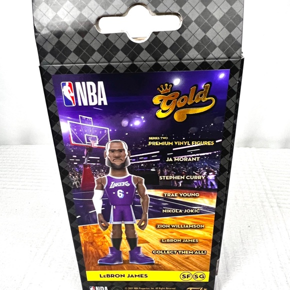 Funko Gold NBA Los Angeles Lakers LeBron James 5 Inch Chase Exclusive Premium - Picture 7 of 9